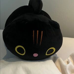 Meet your Posher, Maple